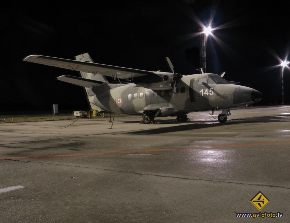 Let L-410UVP Turbolet