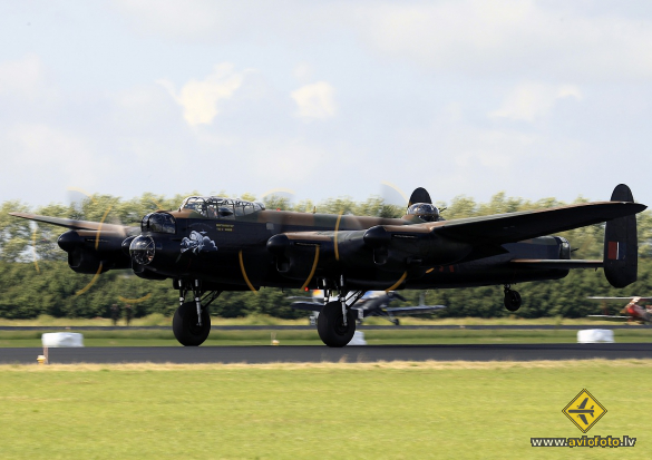 Avro 683 Lancaster B1