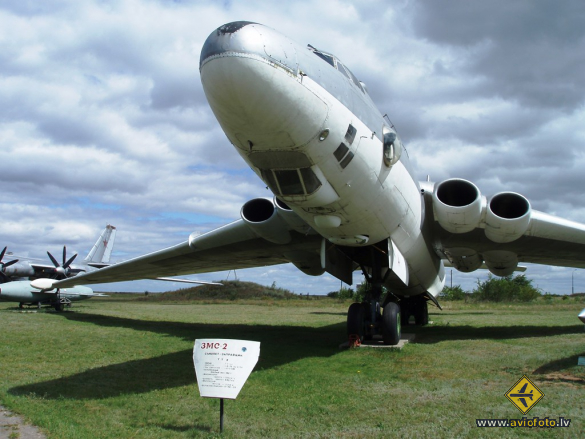 Myasishchev 3MS-2