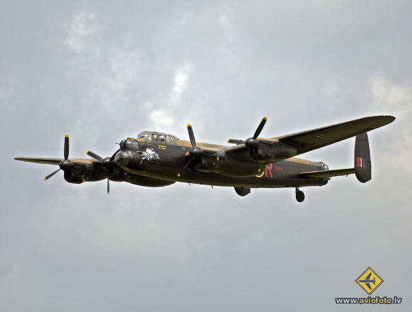 Avro 683 Lancaster B1