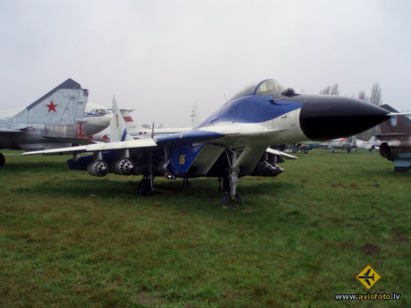 Mikoyan-Gurevich MiG-29A (9-12A)
