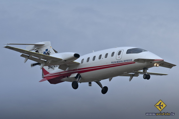 Piaggio P-180 Avanti