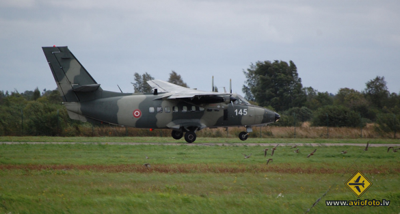 Let L-410UVP Turbolet