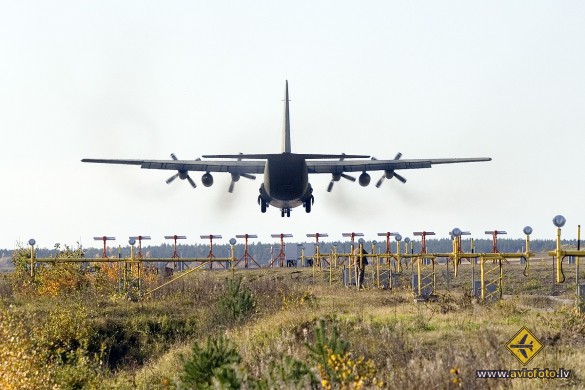 Lockheed C-130K Hercules C3 (L-382)