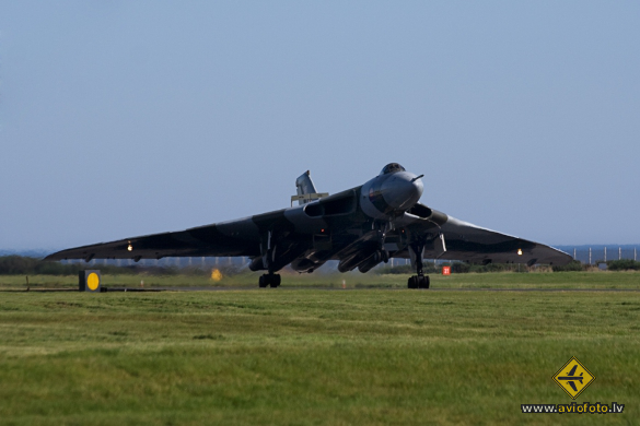 Avro 698 Vulcan B2