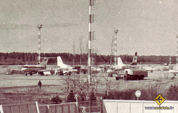 Yakovlev Yak-40