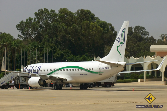 Boeing 737-8GK