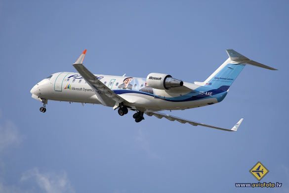 Bombardier CRJ-200LR (CL-600-2B19)
