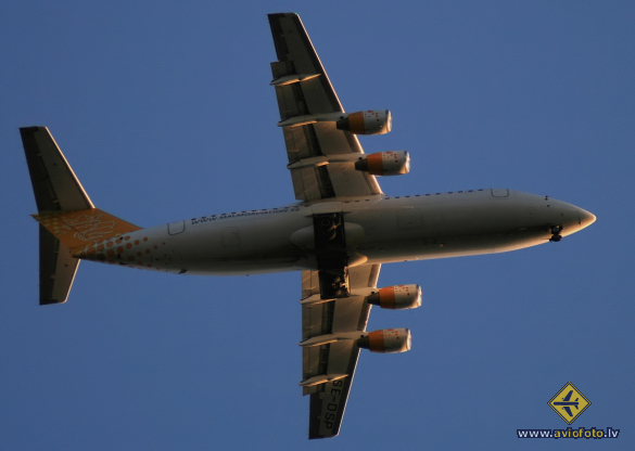 BAE Systems Avro 146-RJ100
