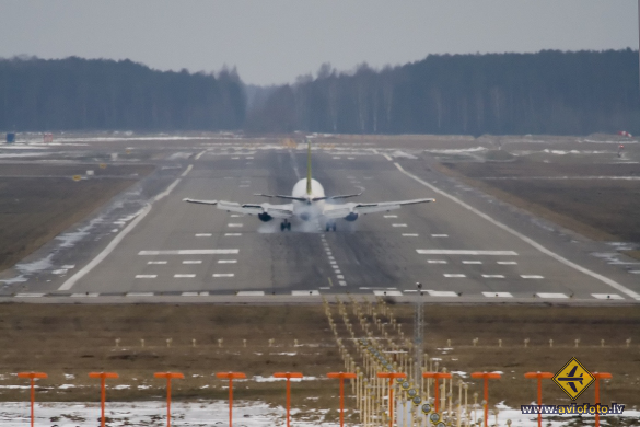 Boeing 737-53S