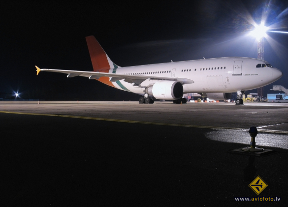Airbus A310-304