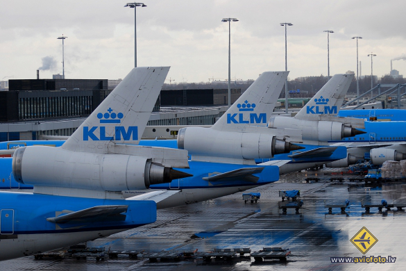 McDonnell Douglas MD-11
