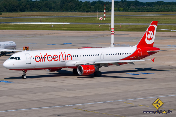 Airbus A321-211