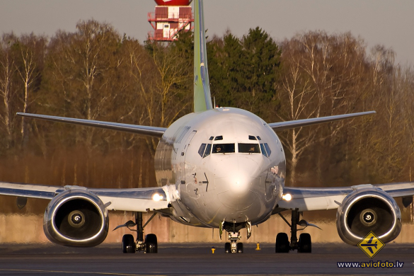 Boeing 737-33A