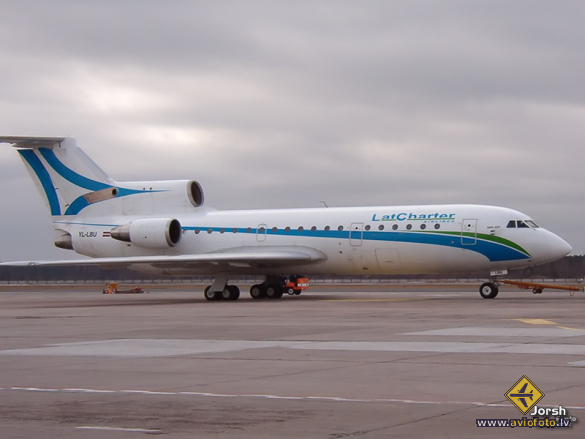 Yakovlev Yak-42D