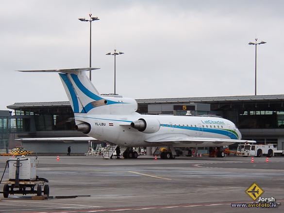 Yakovlev Yak-42D