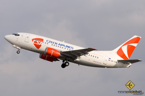 Boeing 737-55S