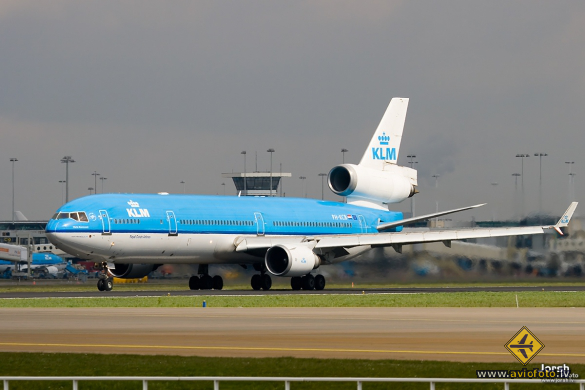McDonnell Douglas MD-11