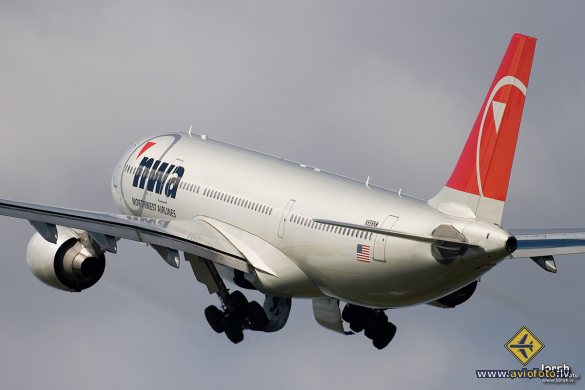 Airbus A330-223
