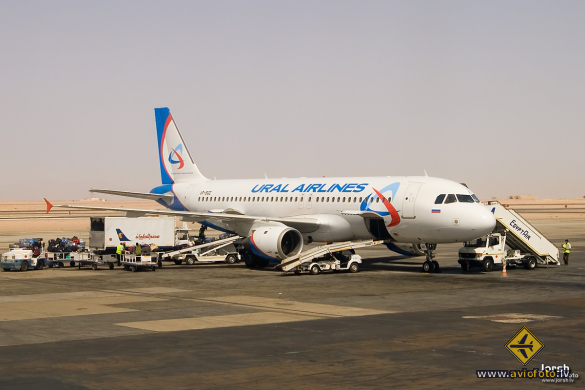 Airbus A320-211