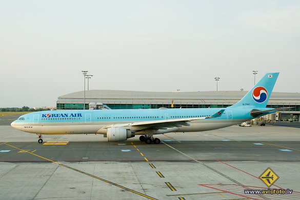 Airbus A330-323X