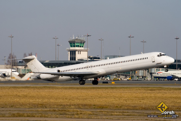 McDonnell Douglas MD-82 (DC-9-82)