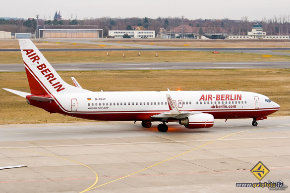 Boeing 737-86J