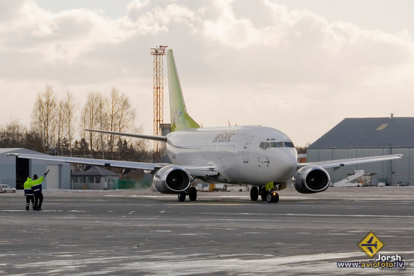 Boeing 737-53S