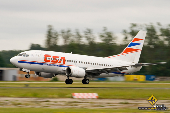Boeing 737-59D