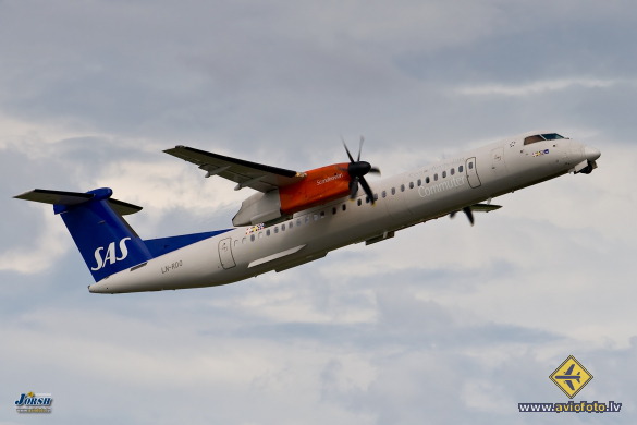 Bombardier DHC-8-402 Q400