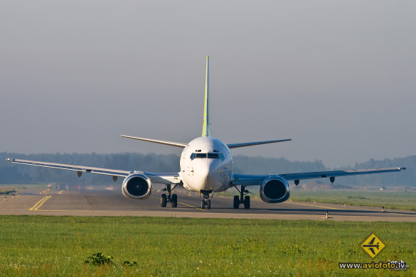 Boeing 737-53S
