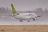Boeing 737-548