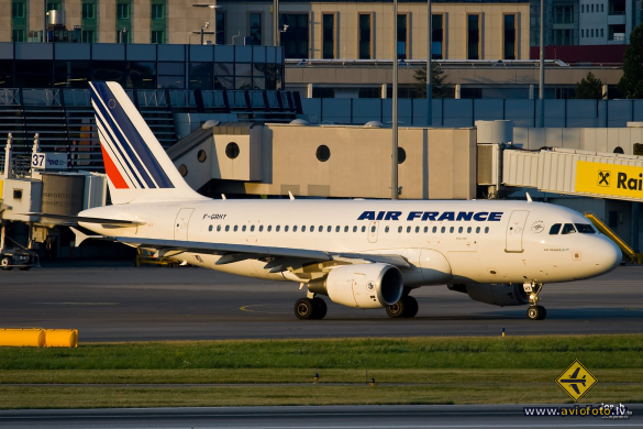 Airbus A319-111