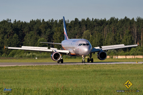 Airbus A319-111