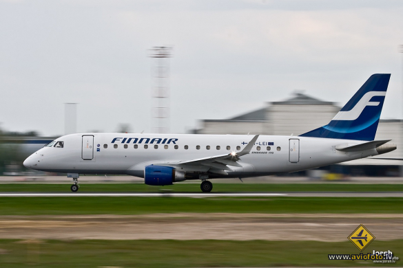 Embraer 170STD (ERJ-170-100STD)