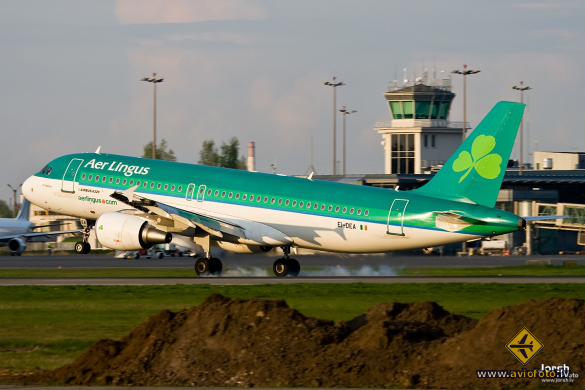 Airbus A320-214