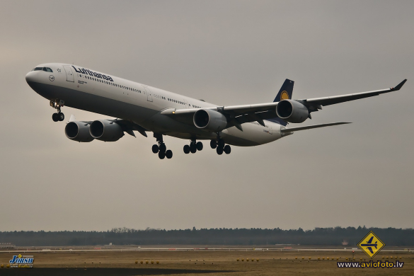 Airbus A340-642