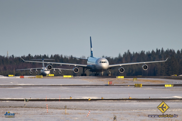 Airbus A340-313E