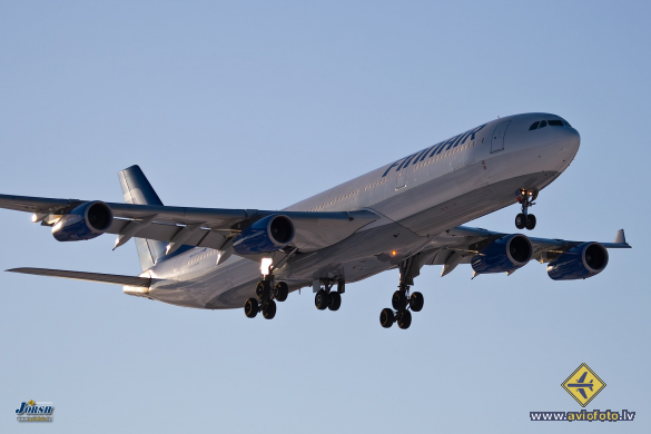 Airbus A340-313E