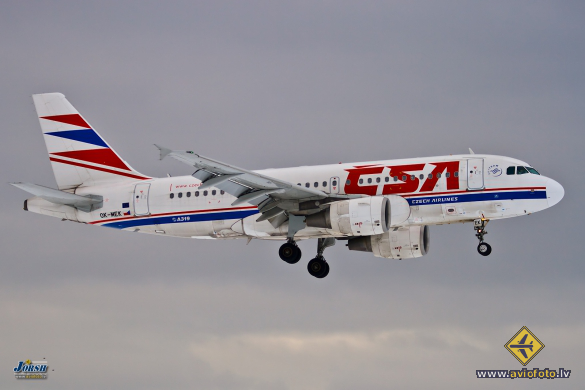 Airbus A319-112