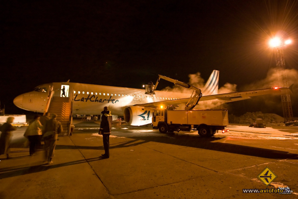 Airbus A320-211