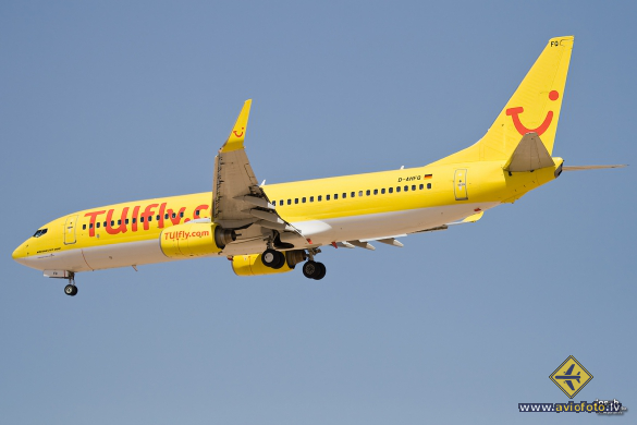 Boeing 737-8K5