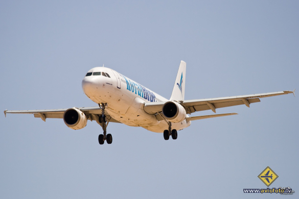 Airbus A320-212