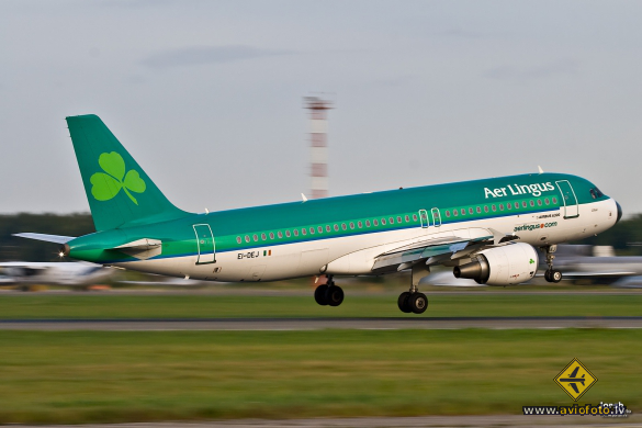 Airbus A320-214