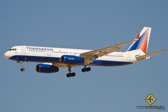 Tupolev Tu-214