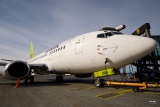Boeing 737-548