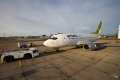 Boeing 737-548