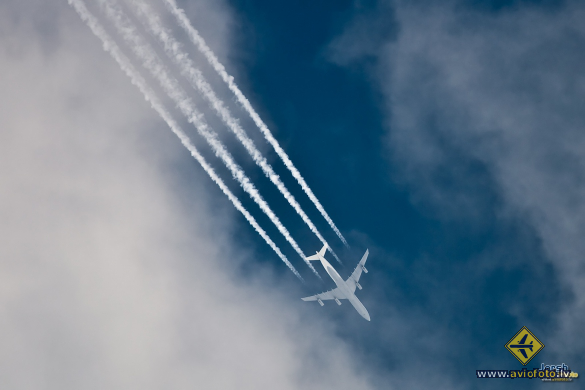 Airbus A340-313X