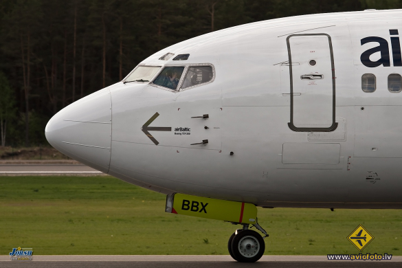 Boeing 737-36Q