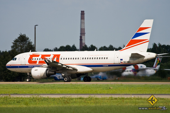 Airbus A319-112